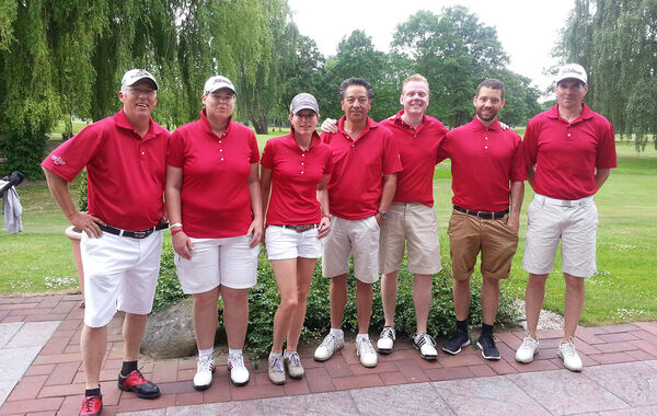 (von rechts nach links) Oliver Goy / Matthias Ehni / Panos Gregoriades / Alif Amiruddin / Vivian Brodersen / Michaela Witte / Thomas Welter (playing captain)