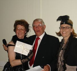 alb2_img42.jpg