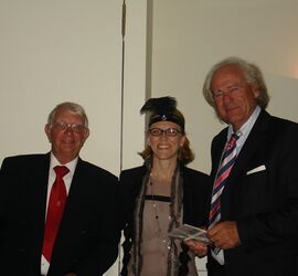 alb2_img41.jpg